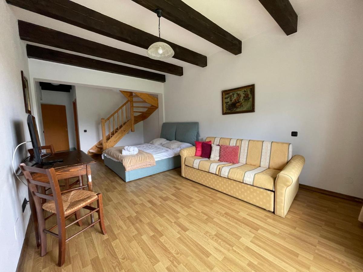 Pensiunea La Maison Μπραν Εξωτερικό φωτογραφία