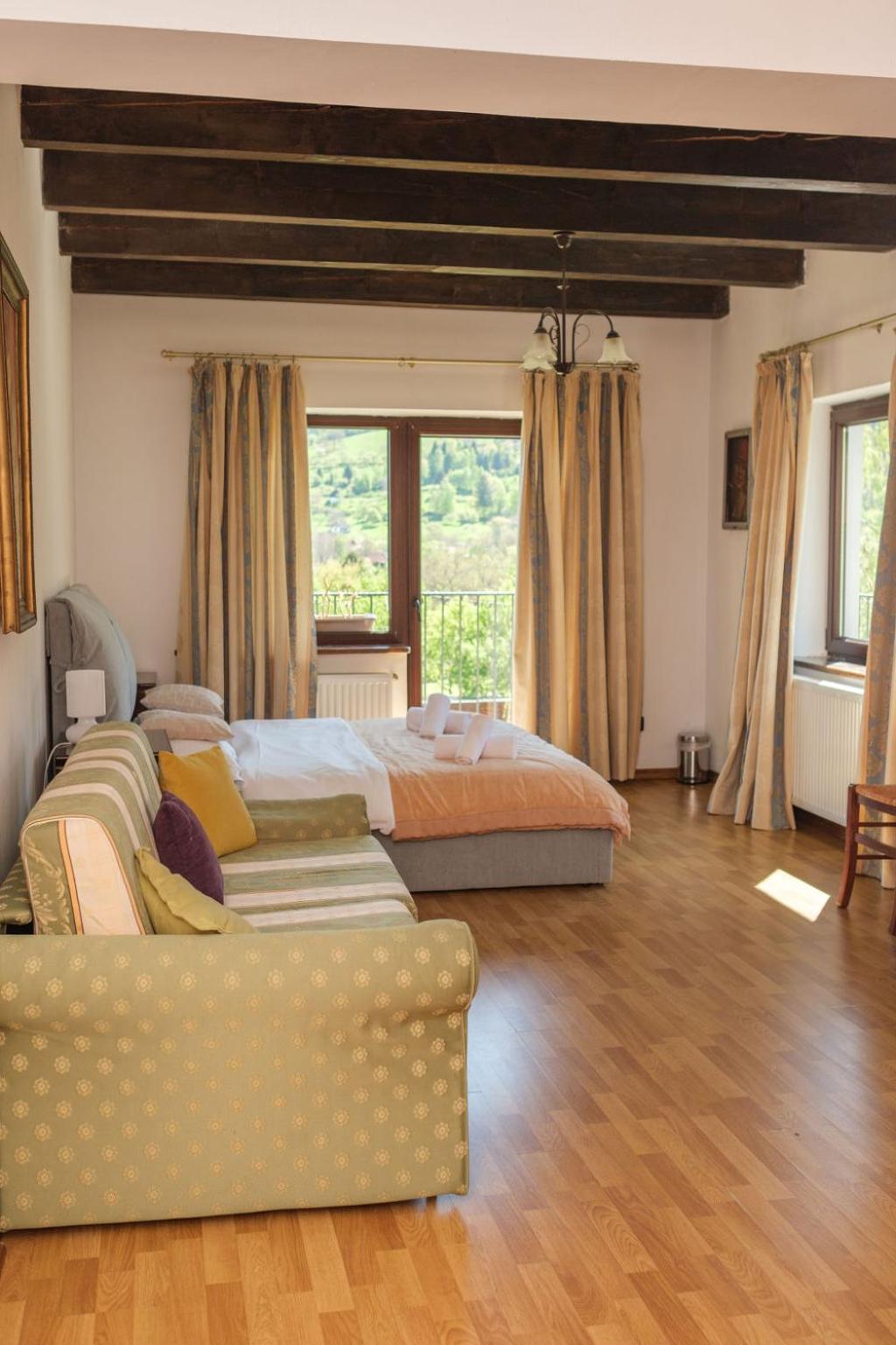 Pensiunea La Maison Μπραν Εξωτερικό φωτογραφία